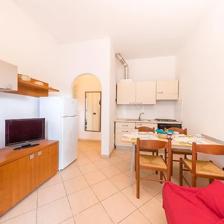 In Silvi Marina/abruzzen 33525